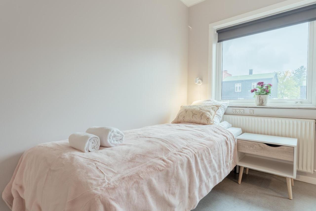 Torsgota Guesthouse - In The Heart Of Tórshavn Zewnętrze zdjęcie