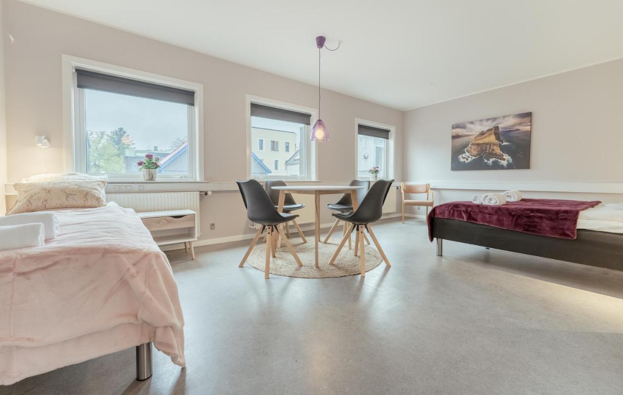 Torsgota Guesthouse - In The Heart Of Tórshavn Zewnętrze zdjęcie